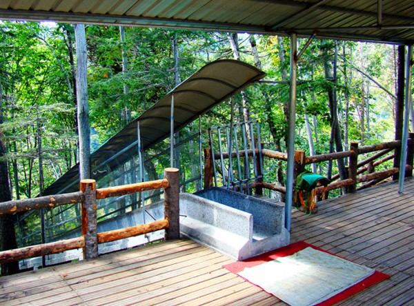 景區(qū)滑索，滑倒安裝1